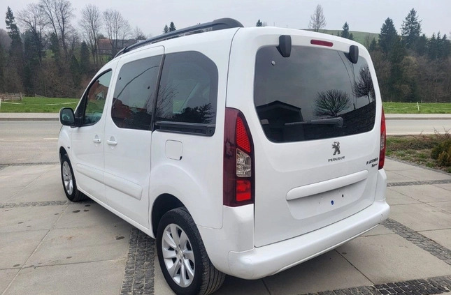 Peugeot Partner cena 46999 przebieg: 163610, rok produkcji 2019 z Chęciny małe 191